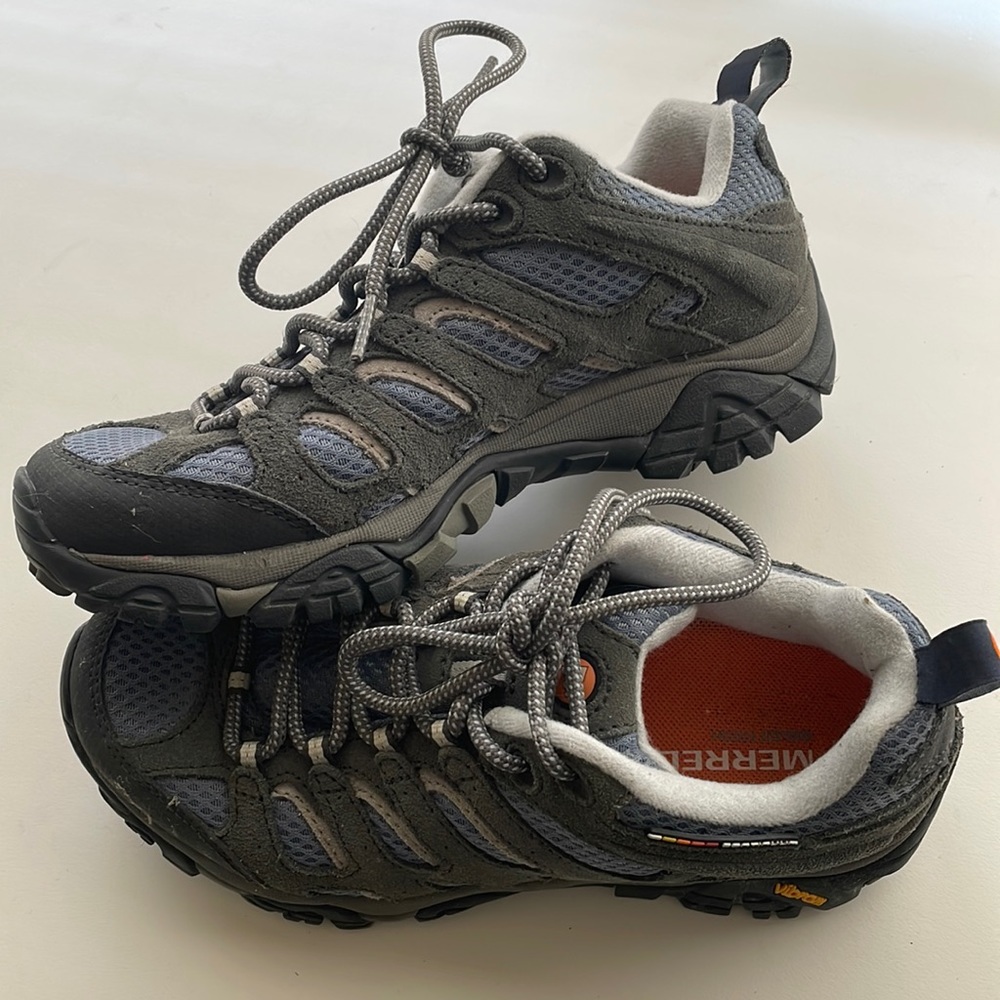 Merrell Hiking Shoes, Size 7.5